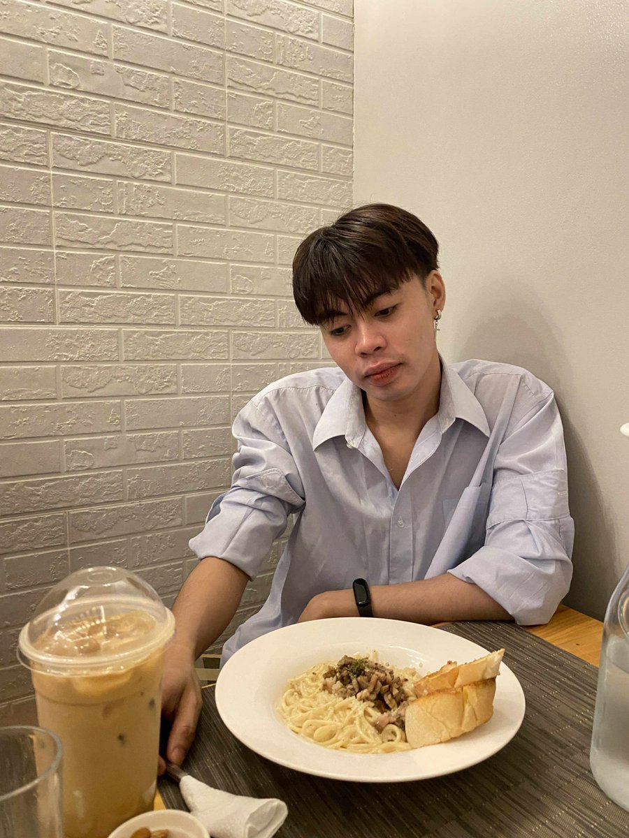 DREEmiesOFFCL's tweet image. date who??? #DREE #BTN #fyp