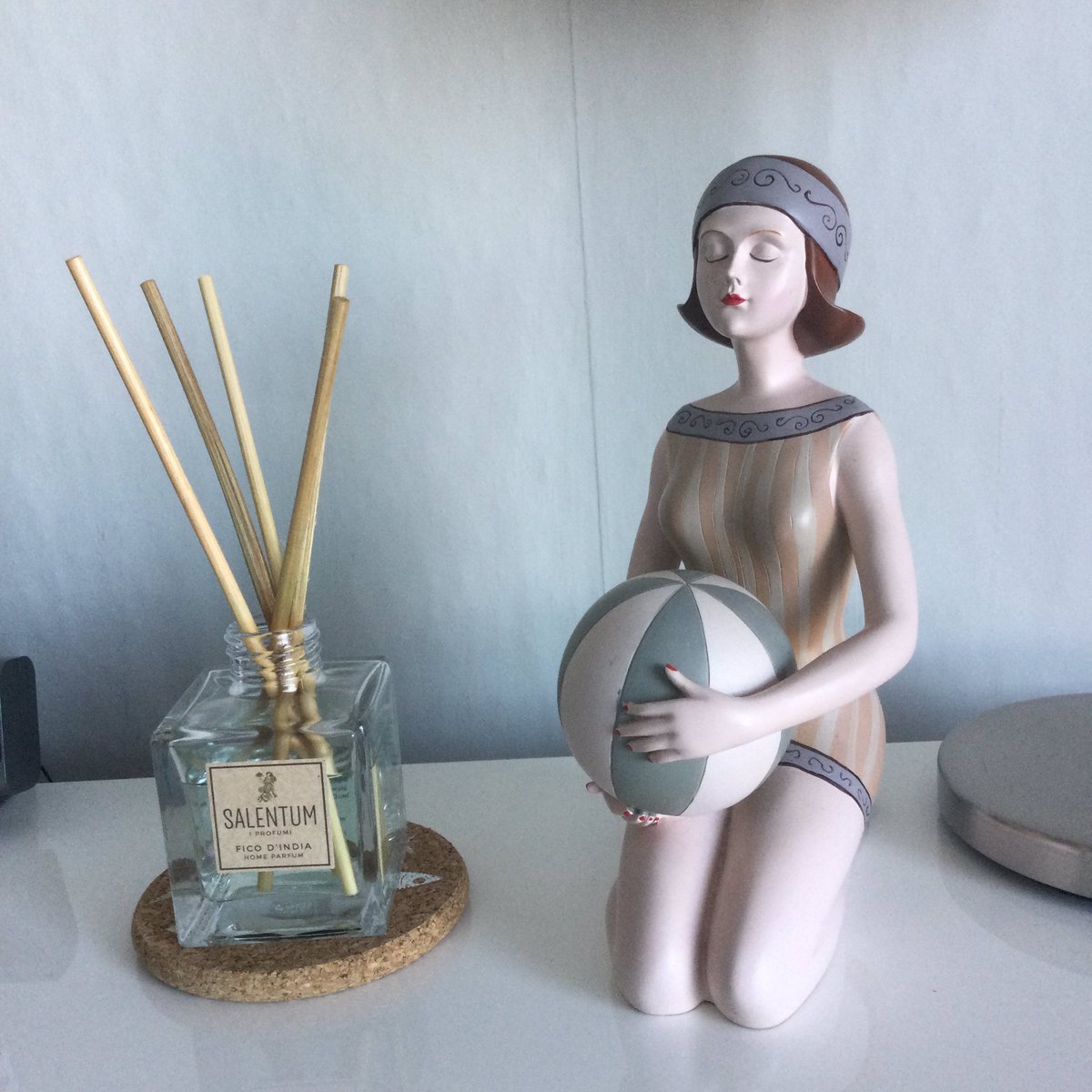 Jeff (@ellibin) on Twitter photo Sal bought some perfume, body lotion, and room fragrance from <a href="/SalentumProfumi/">Salentum - I Profumi</a> in Italy. It all smells incredible. Even our beach statuette loves the smell! Sal bought some perfume, body lotion, and room fragrance from <a href="/SalentumProfumi/">Salentum - I Profumi</a> in Italy. It all smells incredible. Even our beach statuette loves the smell!