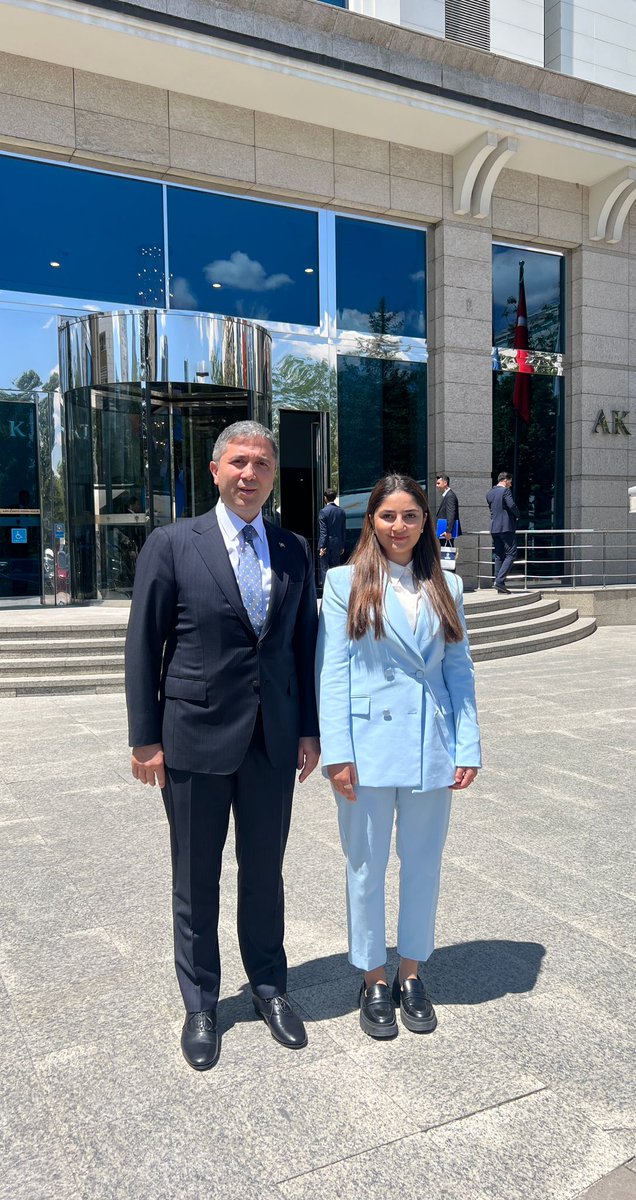 📍Ankara

UID Genel Başkan Yardımcımız Dilara Kılıç, AK Parti Genel Başkan Yardımcısı Sayın Zafer Sırakaya ile bir araya gelerek T.C. Cumhurbaşkanımız Sayın Recep Tayyip Erdoğan’ı karşıladı.

Cumhurbaşkanımız, Genel Başkan Yardımcımız ile gerçekleştirdiği sohbet sırasında yurt