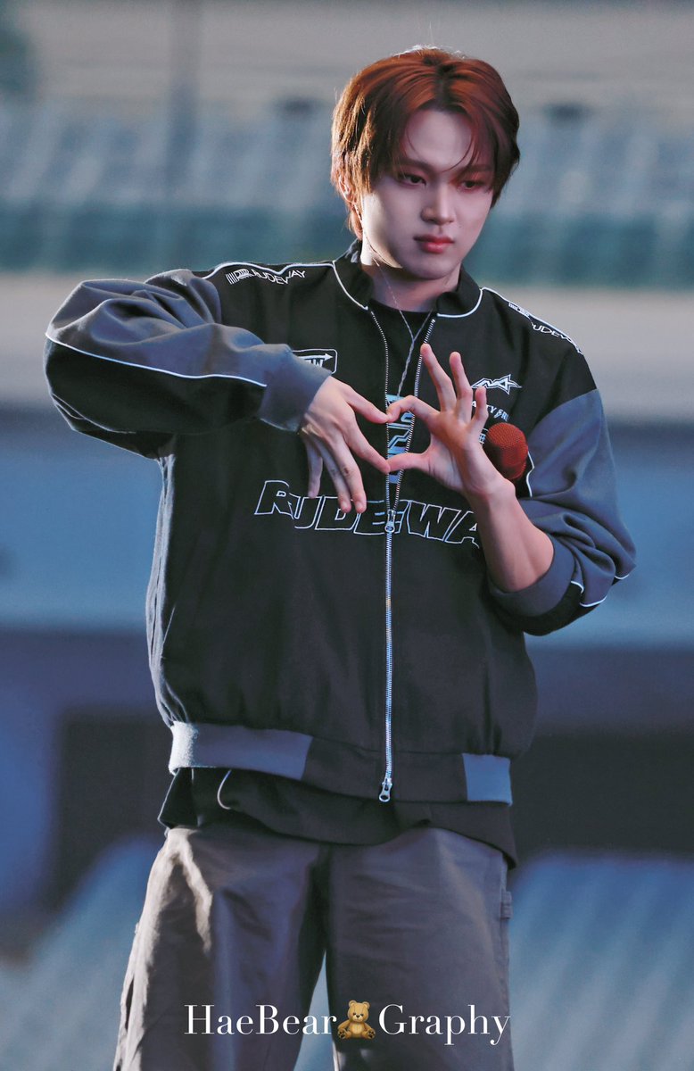 HaeBearGraphy's tweet image. 250712 드림쇼4 사첵
#해찬 #HAECHAN #NCTDREAM