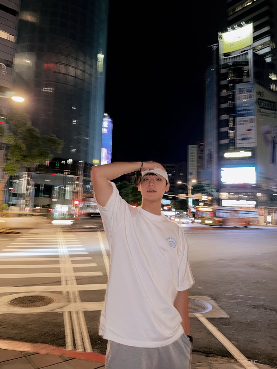 blueskypallette's tweet photo. 📸 LDH_SKY UPDATE!!!! 

#LeeDoHyun #이도현 https://t.co/iuxAjWwyMb