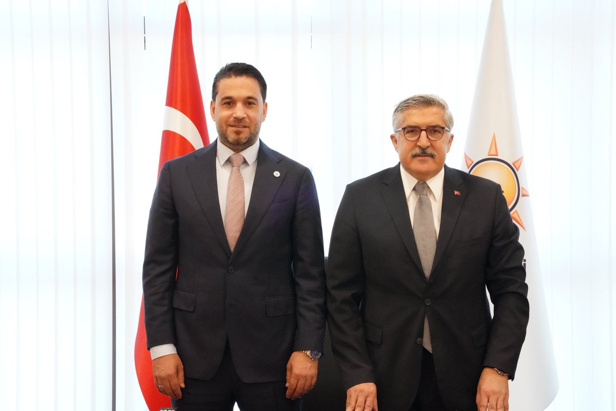 U_I_D's tweet image. 📍Ankara

Genel Başkanımız Kenan Aslan ve Teşkilatlanma Başkanımız Mehmet Sağanak, AK Parti Dış İlişkiler Başkan Yardımcısı Sayın Burak Sarman’ın teşrifleriyle AK Parti Kültür ve Sanat Politikaları Başkanı Sayın Hüseyin Yayman’ı makamında ziyaret etti.

Kültür ve sanat alanındaki…