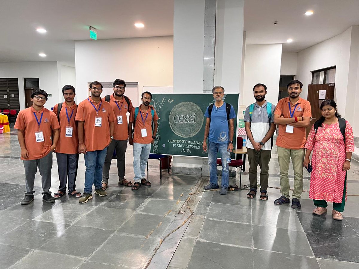 cessi_iiserkol's tweet photo. CESSI @iiserkol outreach team interacting with school students at the IISER Kolkata Foundation Day celebrations conducted on 11 July. Indian space missions, astronomy initiatives, how a telescope works and the science we do were highlighted @EduMinOfIndia @asipoec @IndiaDST https://t.co/vSitshJcYX