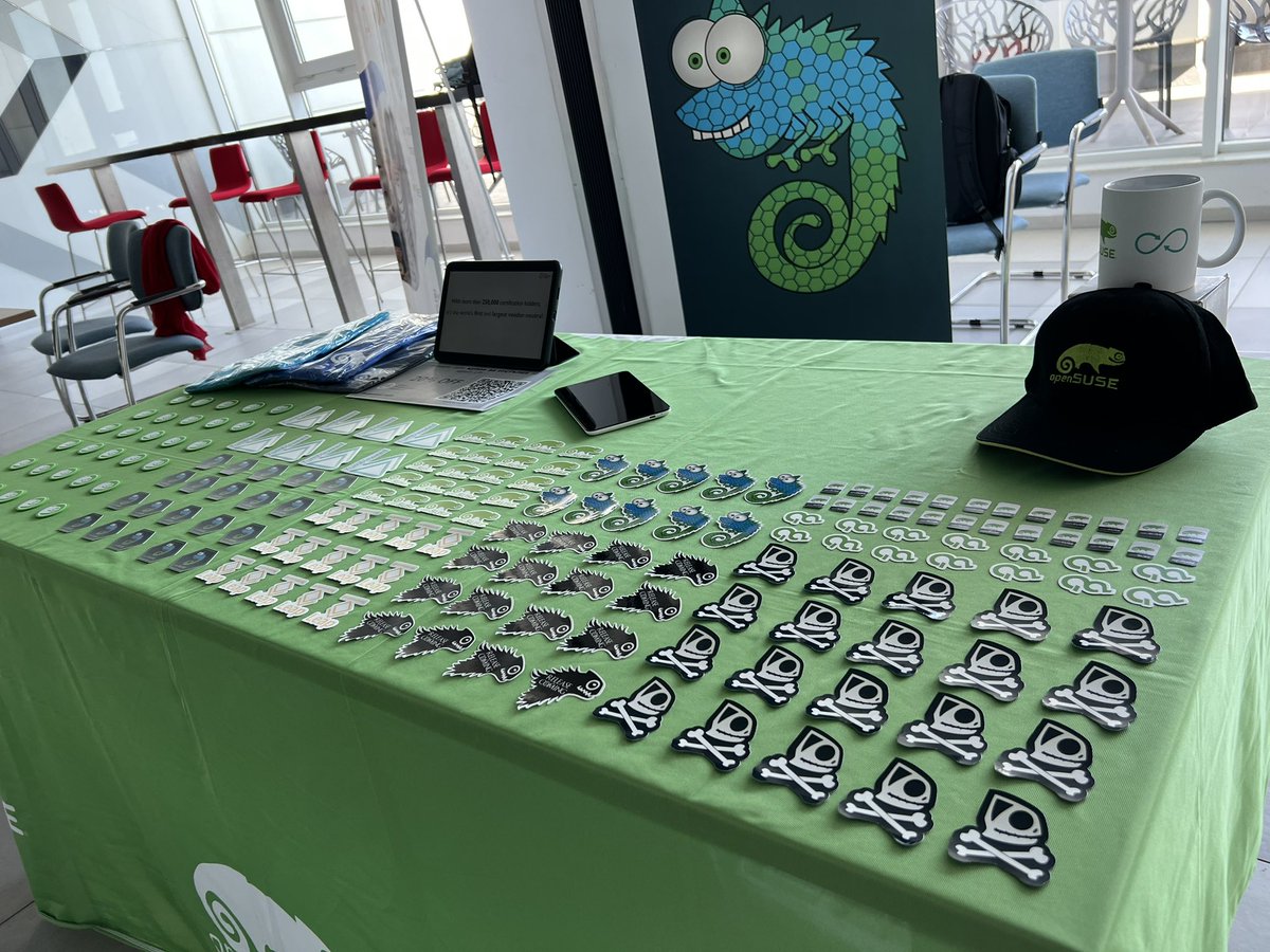 shekeriev's tweet photo. Няколко снимки от пътуващия щанд на #openSUSE и #LPI на #BurgasConf
- - -
A few pictures of the #openSUSE and #LPI travelling info booth at #BurgasConf https://t.co/dYsmLGqD4j