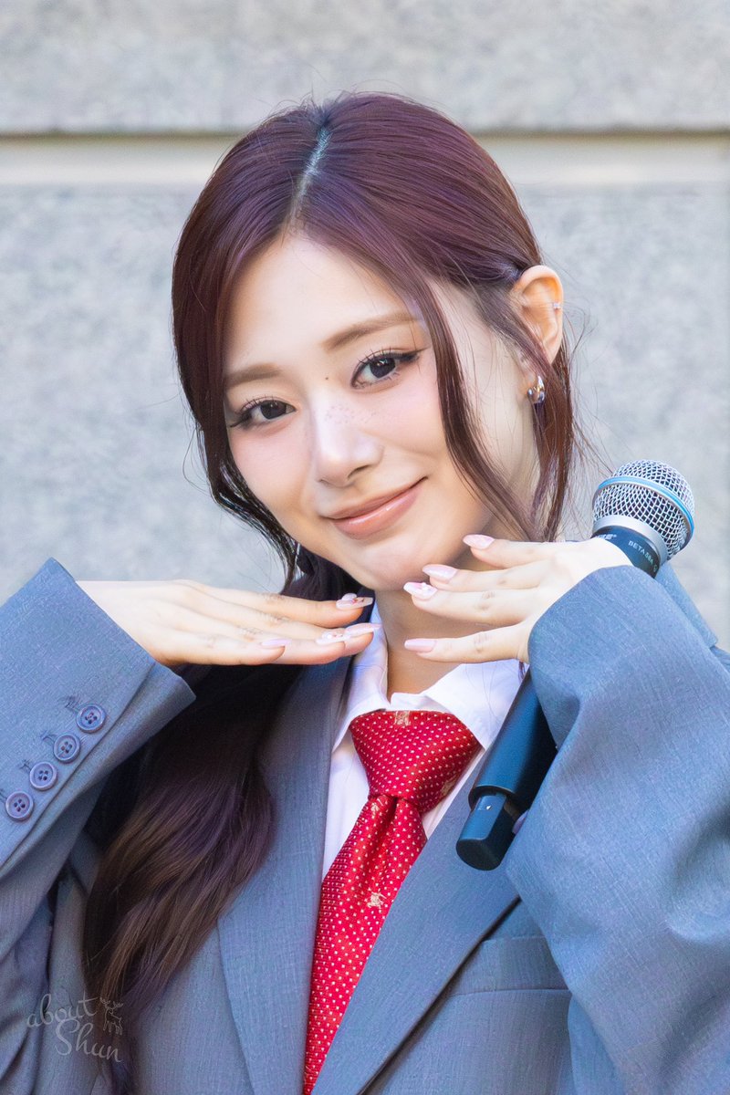thinkaboutshun's tweet image. 250712 πππ
#TWICE #νΈμμ΄μ€
#TZUYU #μ―μ #εη #γγ¦γ£