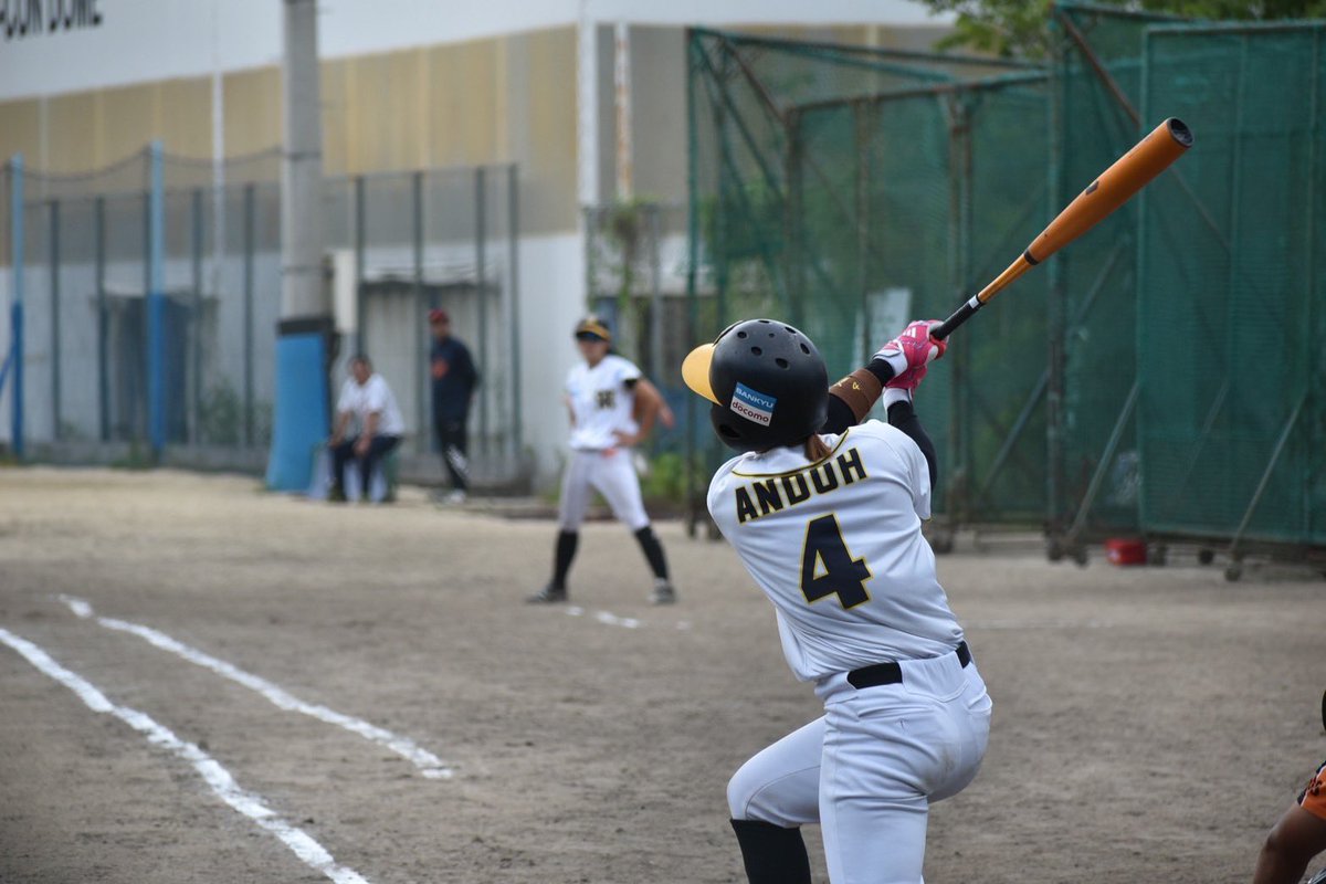 Tigers_Women's tweet image. 本日、西宮ヤングマーリン(以下 西宮ヤング)と練習試合を行いましたのでお知らせします。
阪神TW 001 000 7 | 8
西宮ヤング 000 202 0 | 4
西宮ヤング 131 0 | 5
阪神TW 49- - | 13
(4回特別ルール)
試合の詳細はスポナビをご覧下さい💁♀️
sports.yahoo.co.jp/official/detai…