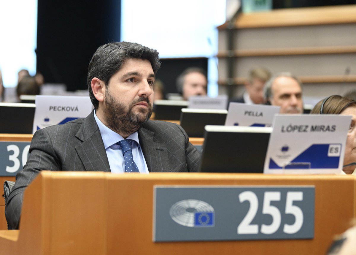 Fernando López Miras (@lopezmirasf) on Twitter photo Es un honor haber sido designado presidente del Grupo de trabajo de Defensa del Comité Europeo de las Regiones. Pronto comenzaremos los trabajos.
Las regiones y ciudades debemos contribuir a los retos de la UE en materia de seguridad, defensa, preparación y resiliencia <a href="/EU_CoR/">European Committee of the Regions</a>. Es un honor haber sido designado presidente del Grupo de trabajo de Defensa del Comité Europeo de las Regiones. Pronto comenzaremos los trabajos.
Las regiones y ciudades debemos contribuir a los retos de la UE en materia de seguridad, defensa, preparación y resiliencia <a href="/EU_CoR/">European Committee of the Regions</a>.