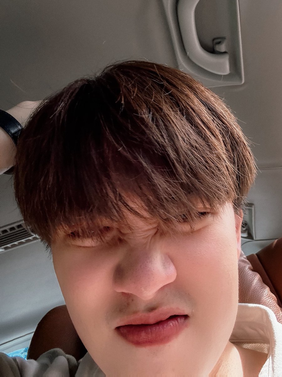 Benzalert_np's tweet image. หน้าวันนี้…บิบี๋ช่วยตั้งชื่อให้หน่อยครับ
ใครเมนต์ถูกใจสุด เดี๋ยวส่องแอค! 🤣🫣 #BENZALERT