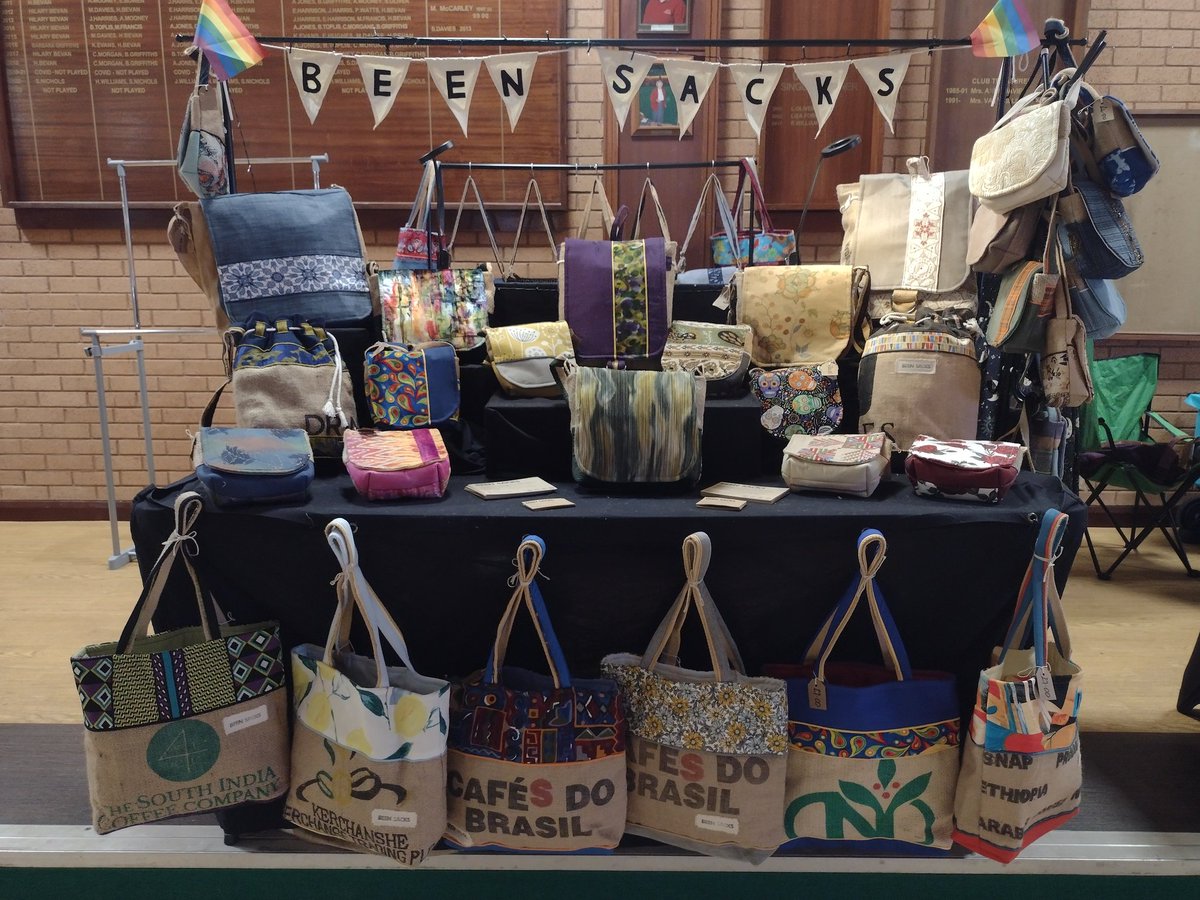 BeenSacks's tweet image. All ready and set up for today's #LlanelliPride. The weather is glorious and there is loads to see and do. Pop along and say hi shwmae if you are in the #llanelli area.😎