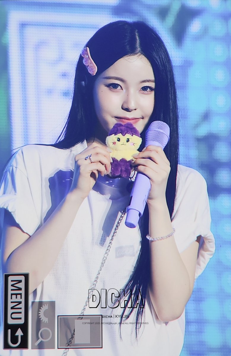 250712 고규냥이💛💜

#엔믹스 #규진 #NMIXX #KYUJIN #진규왔또잉뛰잉