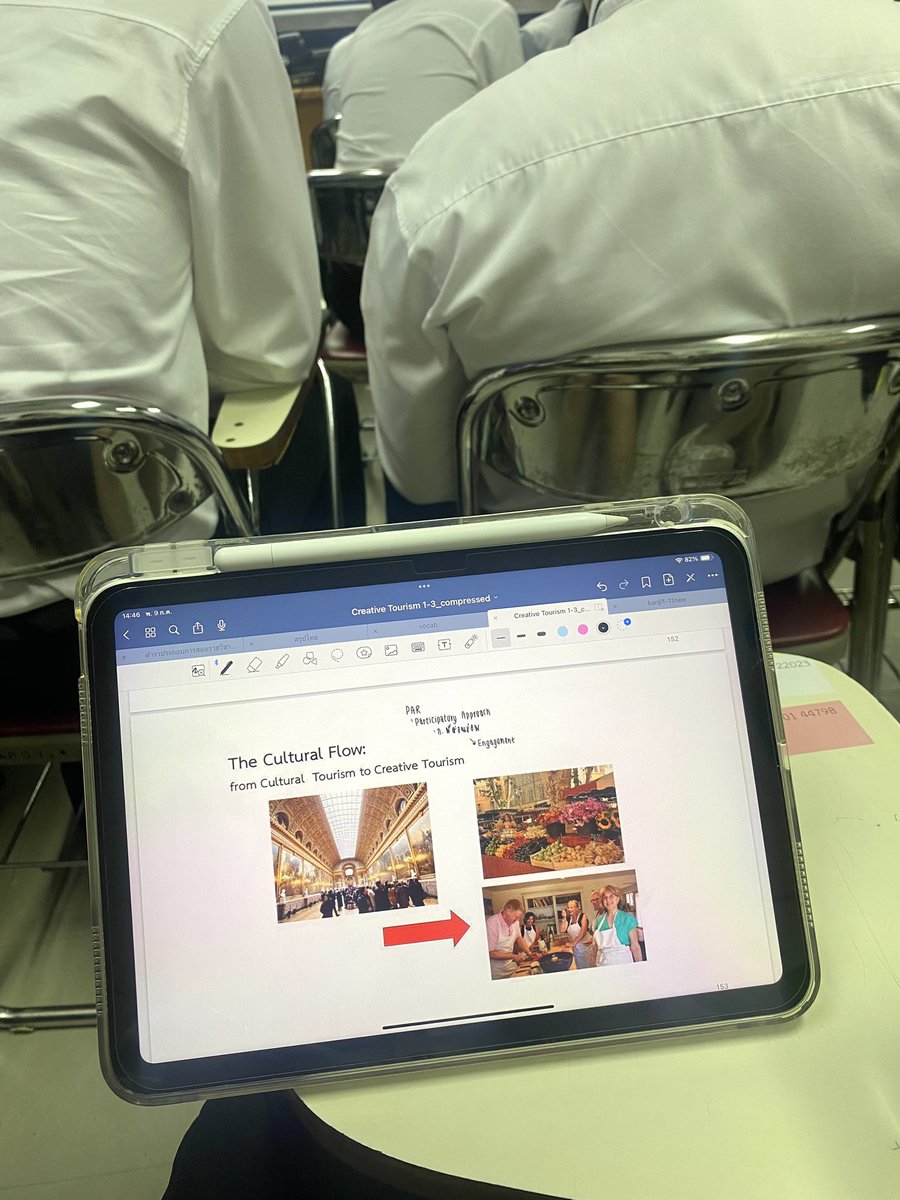 studydeany's tweet image. อันยองค้าบ ไม่ได้มาอัพเดทนานเลย🥹 ตอนนี้เราเปิดเทอมได้3อาทิดแล้วโดยรวมโอเคเลยเพื่อนๆรุ่นพี่น่ารักมากㅠㅠ🩷 บางวิชาก็เรียนยากอยู่ แต่ต้องสู้5626225