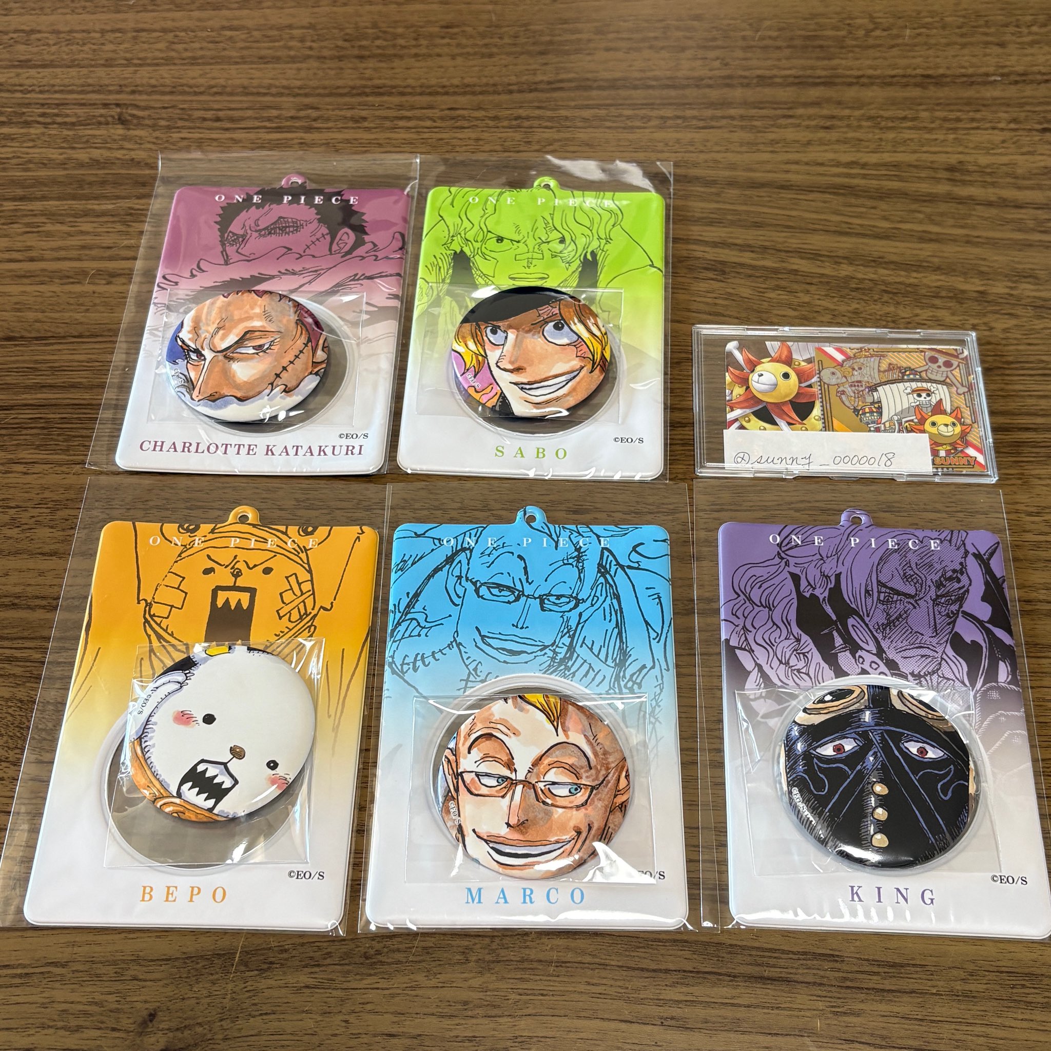専用ページ ONEPIECE 缶バッジ＆特製ホルダーコレクション　第3弾　マルコ ONEPIECE 缶バッジ＆特製ホルダーコレクション 第3弾 マルコ