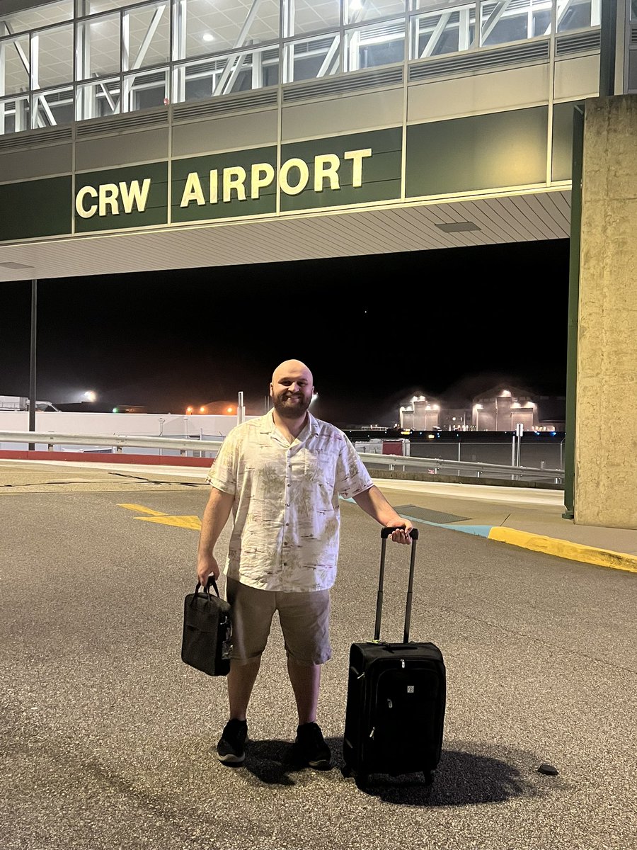 Flying out to Southern California this morning and couldn’t be more excited about it. Visiting San Diego today, then I’ll be in Los Angeles until Wednesday night. This vacation should be one for the books!! #WestCoastBound