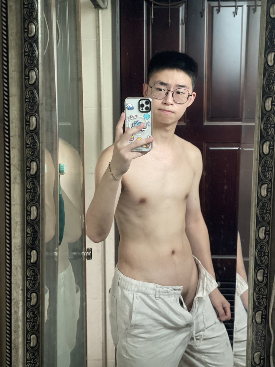 早上肚子餓 tweet media