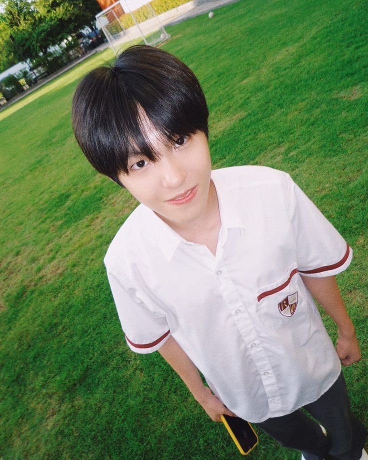 scannbarcode's tweet photo. #kenpaul au

Ken dan Paul adalah aktor rookie yang harus beradu akting dan membangun chemistry dalam series pertama mereka. 

"Kita harus sering physical touch buat bangun chemistry. Berarti kita harus sering ciuman kak." https://t.co/UZS8ffJ2Bm