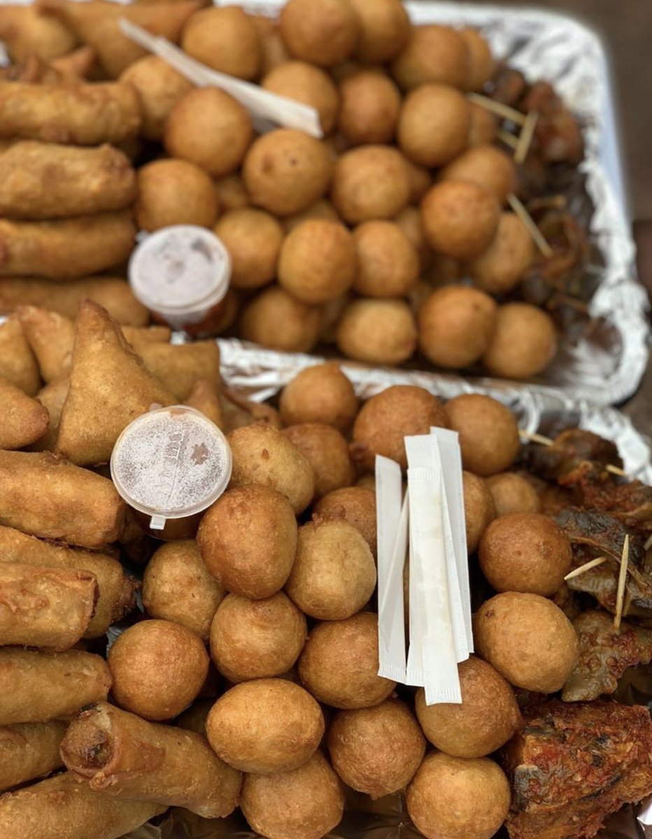Your crush just posted “craving smallchops”

This is your cue to send Jumskitchen.
Let the food do the flirting.😜😜