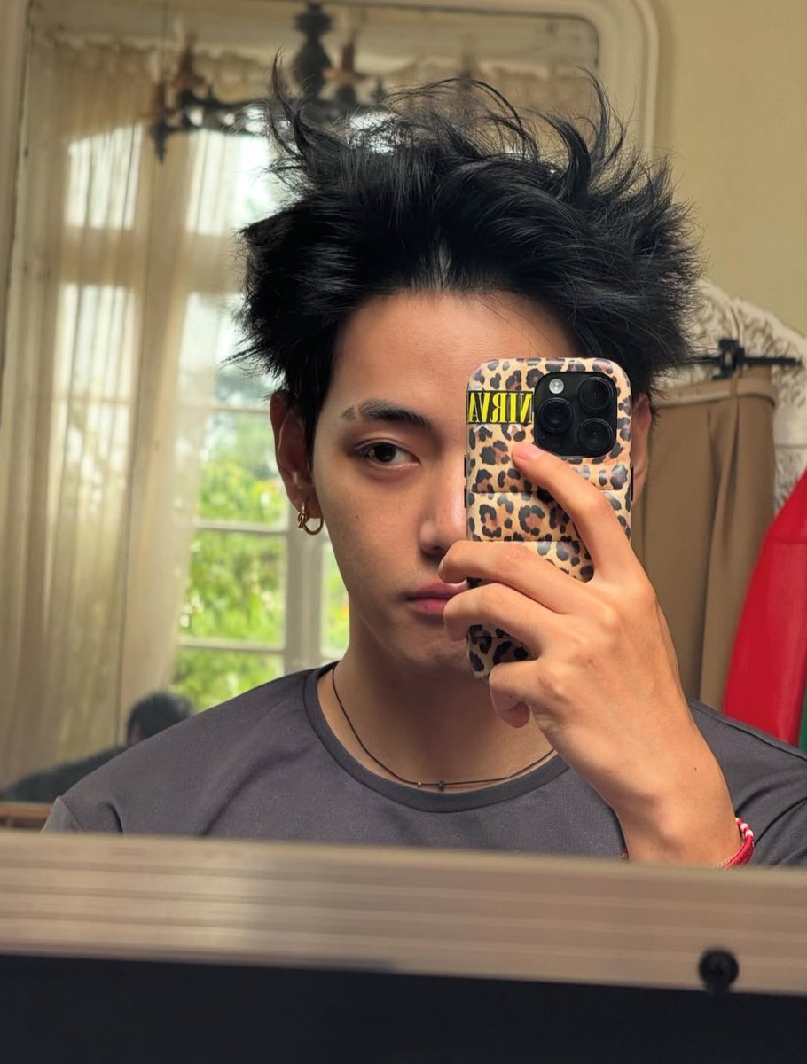 김태형 (@kthv_twt_bts_) on Twitter photo 