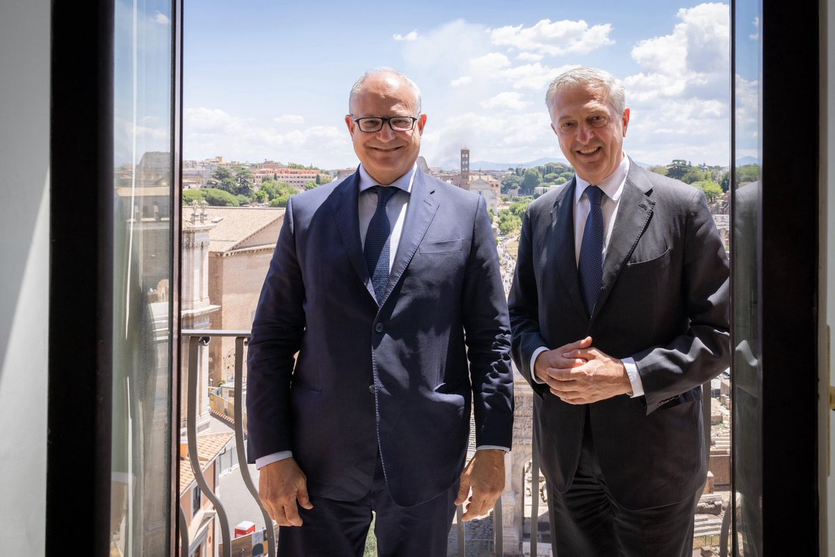 FilippoGrandi's tweet image. With the Mayor of Rome @gualtierieurope — UNHCR and Rome’s municipality will continue to work together to help thousands of refugees be productive members of the city’s society and economy.
Thank you for the exemplary cooperation!