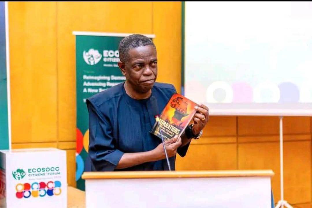 kwesiprattjr's tweet image. Presentation of my Book #Reparations to the Minister of Finance of Equatorial Guinea.