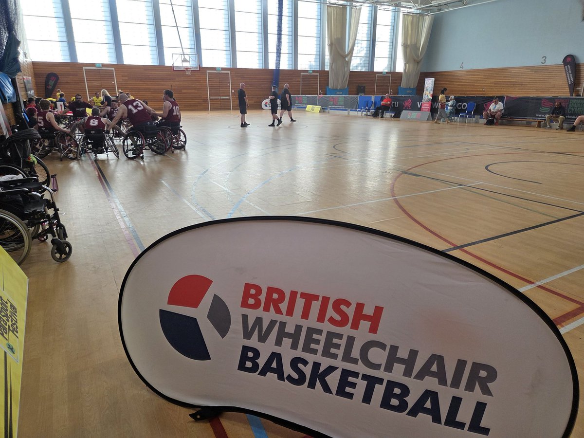 garethmb84's tweet photo. We are underway at the LC in Swansea with @SwanseaStormWBC taking on Cardiff Met Archers in the first game @dsw_news https://t.co/JZPuIdu7Xv