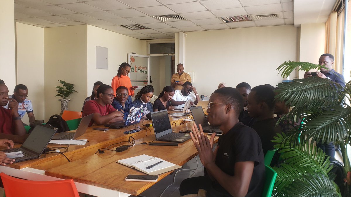 pyladieskla's tweet image. We are at  meet up and  we are already in session.