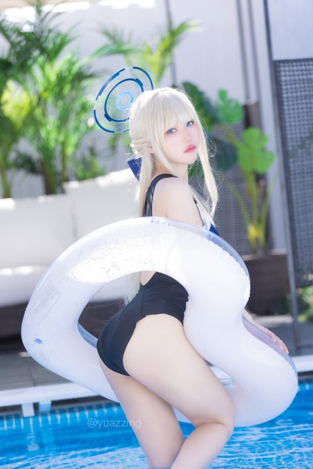 Twitterのコスプレ画像23