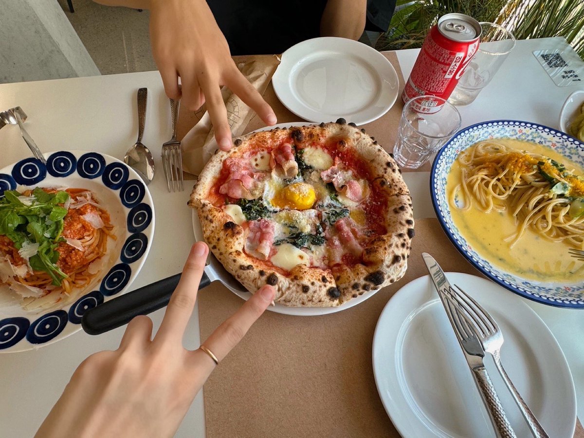 [#チャンヒョンジュン] ハンビン兄さんと食べたピザとパスタ~
#THEWIND #The_Wind