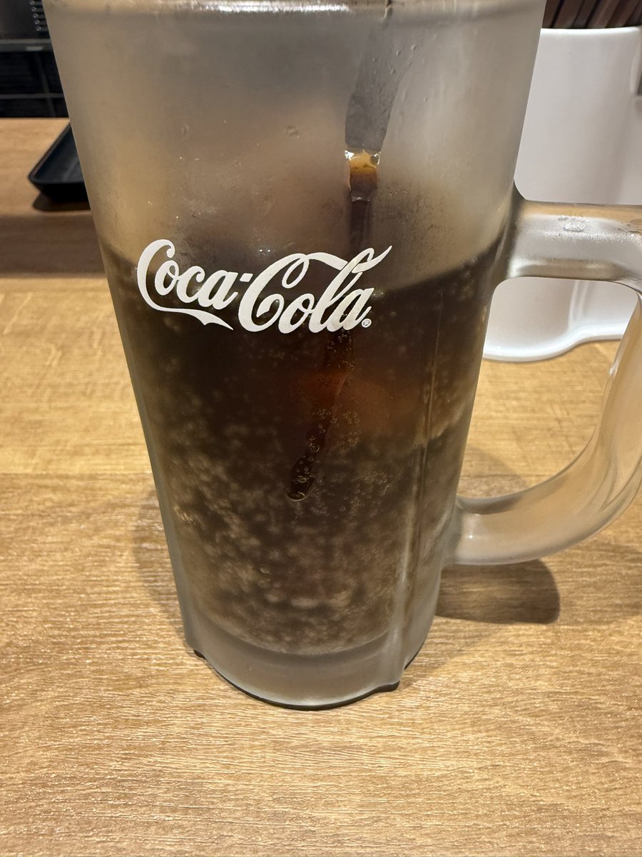 doppelfox's tweet photo. 日高屋コーラ https://t.co/X7jXVS2NRj