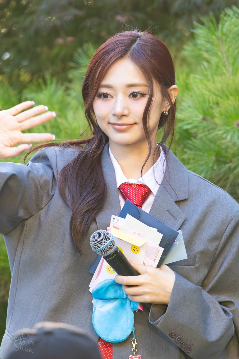 thinkaboutshun's tweet image. 250712 π«§π³π
#TWICE #νΈμμ΄μ€
#TZUYU #μ―μ #εη #γγ¦γ£