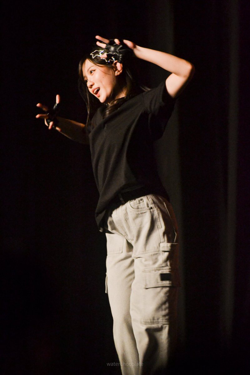 _dewaris's tweet photo. Solo performance 
@Gracie_JKT48 
.
#JKT48ALLINTOUR2025
#ALLINTOUR2025SURABAYA https://t.co/vW5NkJR3dC