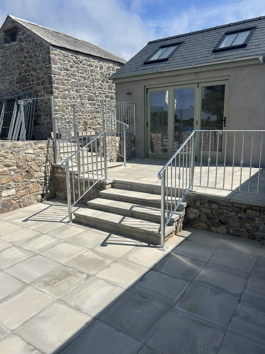 Penclawdd Forge tweet media