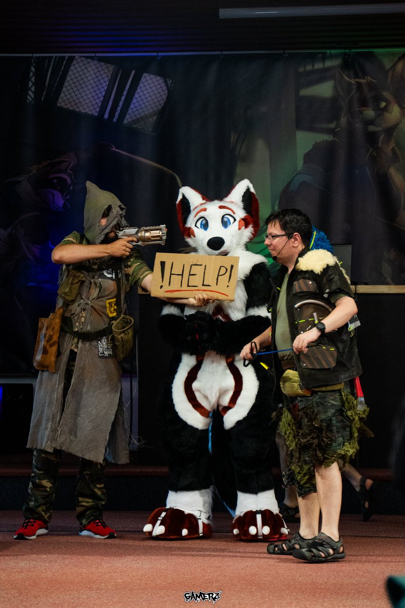 Please! This fox needs help! 😱

I'm not sure what they will do to me 😵
Hopefully nothing ... bad ... 😳

Would you rescue me?

📍 <a href="/CeSFuR/">ČeSFuR</a> 
📸 <a href="/HiiGamerz/">Gamerz</a> 
#furry  #fursuit #cesfur #furryfandom #cosplay  #FursuitEveryday #cosplay