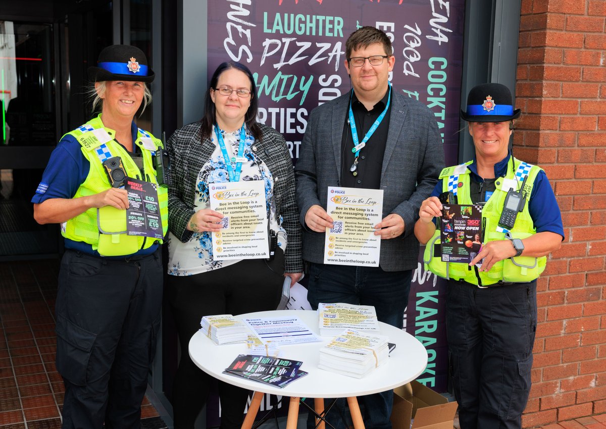 👮🏽‍♀️ Neighbourhood TEAM 2 👮🏽‍♀️Crumspall

PCSO Lisa &amp; Angela gave out over 400 contact cards were given out regarding Bee in the Loop at Opening of Tenpin in Harpurhey on Wednesday.

Bee In the Loop orlo.uk/k70qS  
 
# Safe4Summer #Team2 #InspPickavance #Beeintheloop