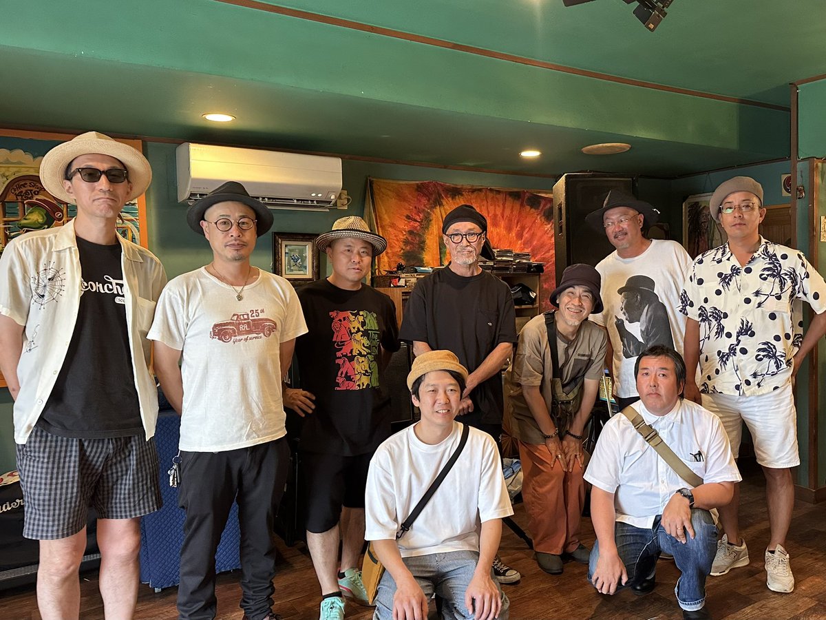 TOP_DOCA's tweet image. トゥナイト！石巻
2025年7月12日（土）
宮城石巻Coffee Shop ROOTS
20:00〜
当日3500円
(ドリンク別 1ドリンクオーダー)
出演：Tiny Step &quot;Southside&quot; Trio
DJ: Solid Gold Crew、Ska Shuffle Crew

#TinyStep #TinyStepSouthsideTrio
#SolidGold
#SKASHUFFL