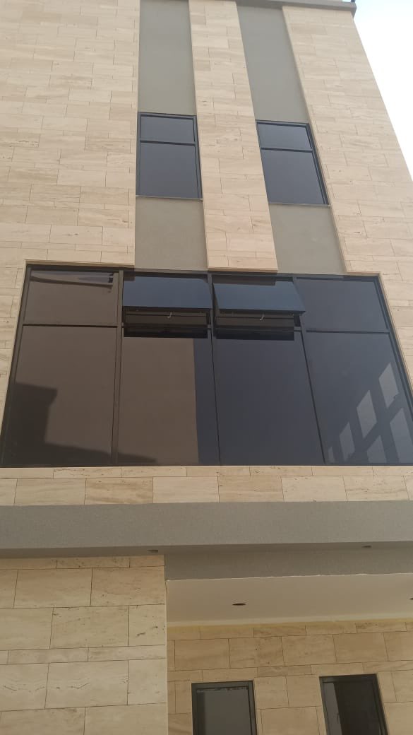 احد اعمالنا في مجمع فلل في سراه عبيده 

#مصانع_الحصان_للألمنيوم_والزجاج