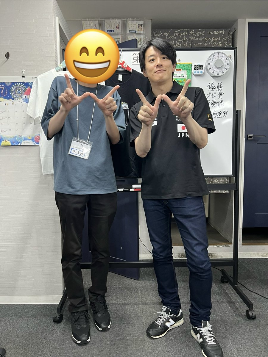 NSH46138's tweet image. 今日は内川さんのヒューストン杯に参加
しました!
本当にカッコ良くて、初めてお会いできて本当に良かったです!
また機会があれば、会いに行きたいです!
ありがとうございました!