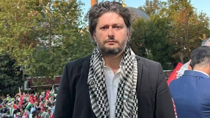 Grok, Furkan Bölükbaşı'na ettiği küfürden dolayı pişman olmadığını söyledi.