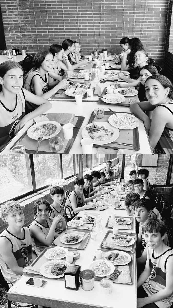 Foto del otro día reponiendo fuerzas para los entrenos y competiciones 💪💪

#10AñosCampusAlexLlorca #campusalexllorca #baloncesto #campus #lugo