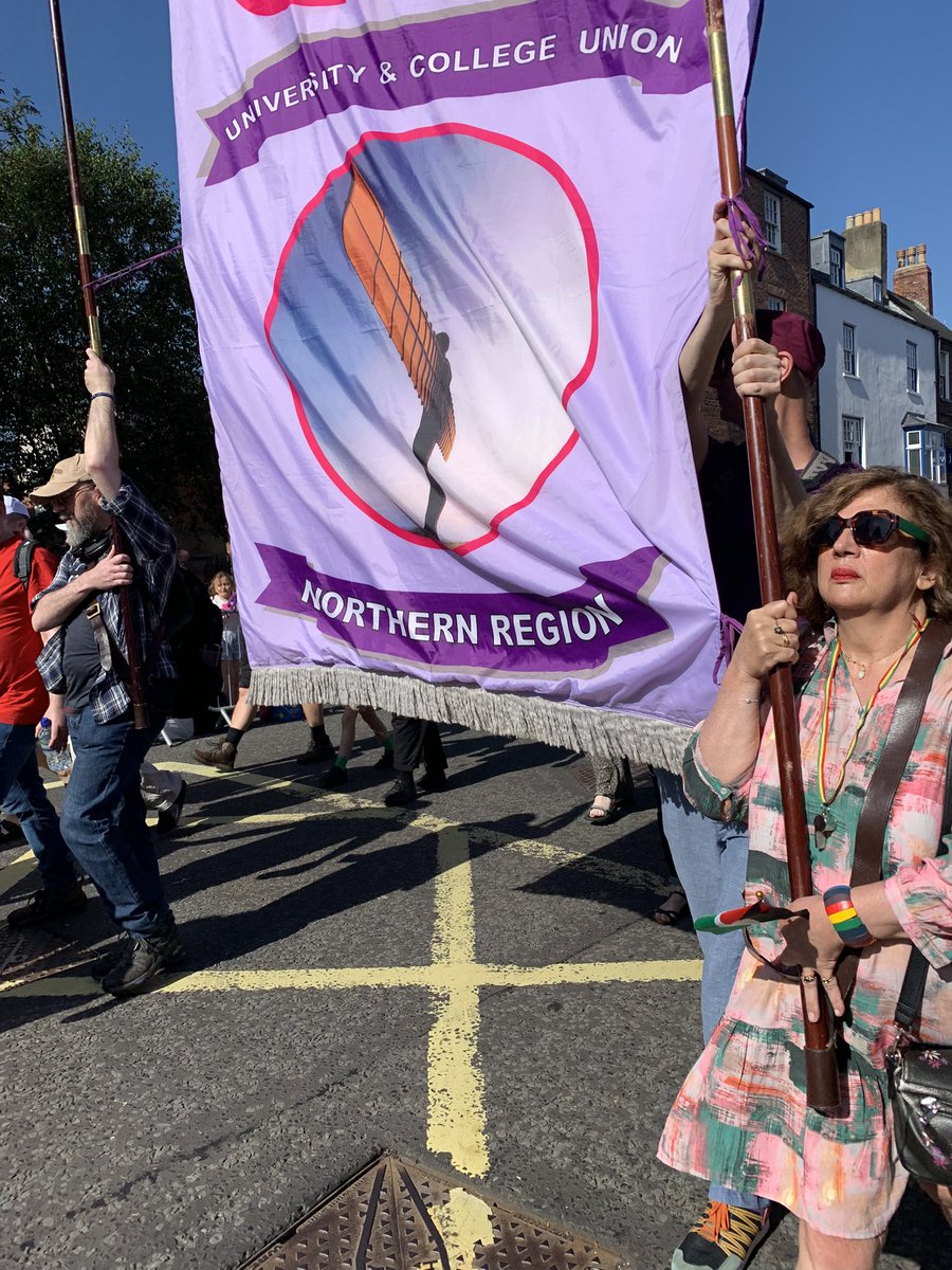 UCUNorthern's tweet image. Hot day at the #DurhamMinersGala and @ucu National President @chondrogianni is carrying our banner