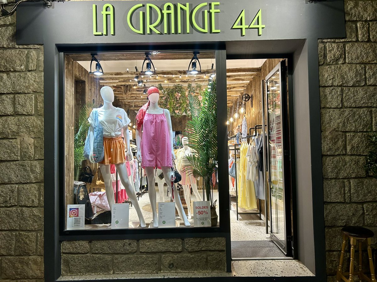 Aujourd’hui c est 3 mois de la grange 44 à porto vecchio 🤩