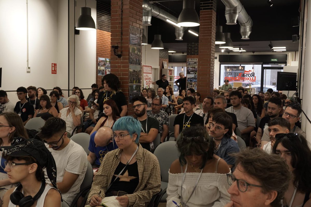 Hablamos del levantamiento de los marineros de Kiel, la formación de los Consejos Obreros, las maniobras del Estado Mayor para evitar que la revolución triunfase, el papel del SPD, la insurrección obrera de Berlín en 1919 y el asesinato de Rosa Luxemburgo y Karl Liebknecht.