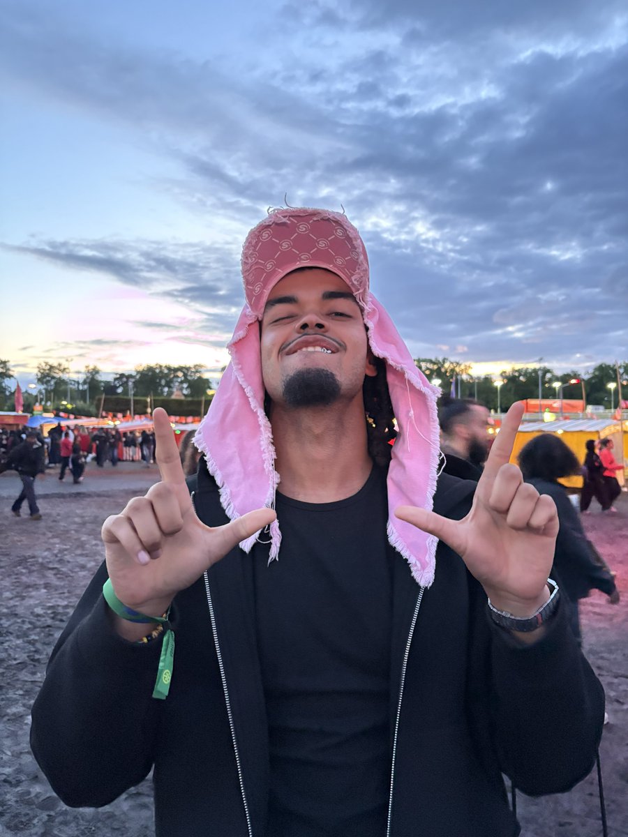 Hustler érudit 🇨🇲 tweet media