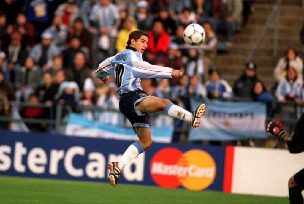 Leandro Atilio Romagnoli 🇦🇷 

San Lorenzo 🇦🇷 (1998-2004)
Tiburones Rojos de Veracruz 🇲🇽 (2005)
Sporting Lisboa 🇵🇹 (2006-09)
San Lorenzo 🇦🇷 (2010-2018)

#trayectorias