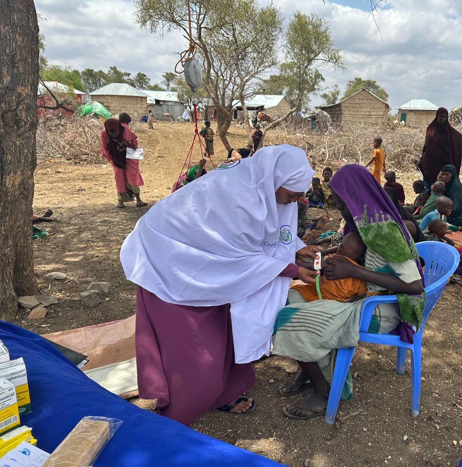 SARD199's tweet image. SARD, with support from @SHF_Somalia, continues to provide critical OTP services in hard-to-reach areas—screening children for malnutrition and providing RUTF and follow-up care. Every child reached is a step toward recovery.
#SARD
#SHF
#NutritionMatters