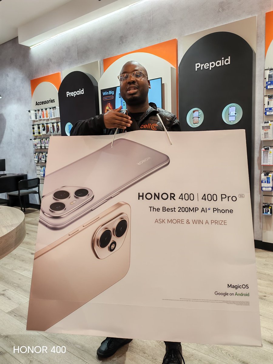 uMfanaWaseHluhluwe👣 tweet media