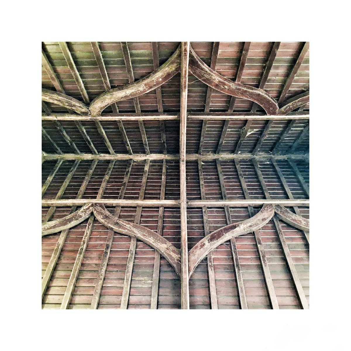 reading_ulysses's tweet image. After rebuilds in 1839 and again in 1849 only the base of the tower remains of the original C12 All Saints #Church, Newton-on-Ouse. There is still much to like about this building, notably the timber ceiling, the music playing angels, and the eye-catching 150ft #steeplesaturday
