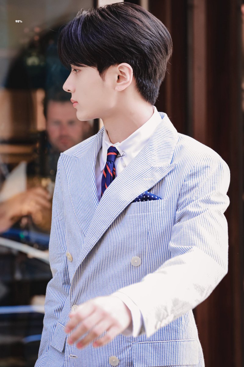 𝟗𝟖% tweet media