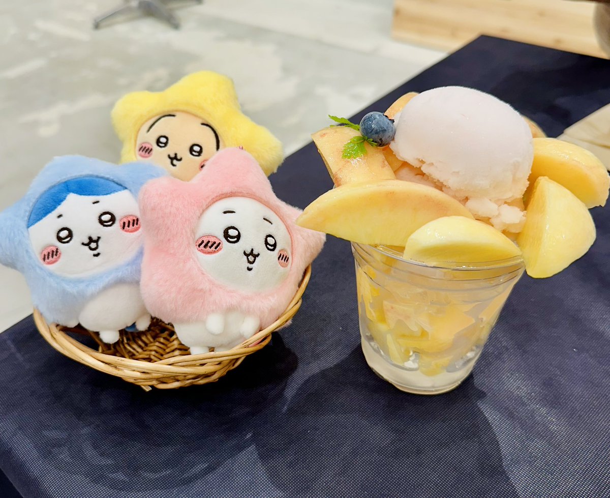 shiro_op's tweet image. 🍑わぁっ……

#ちいかわ #ぬい撮り #ぬい活