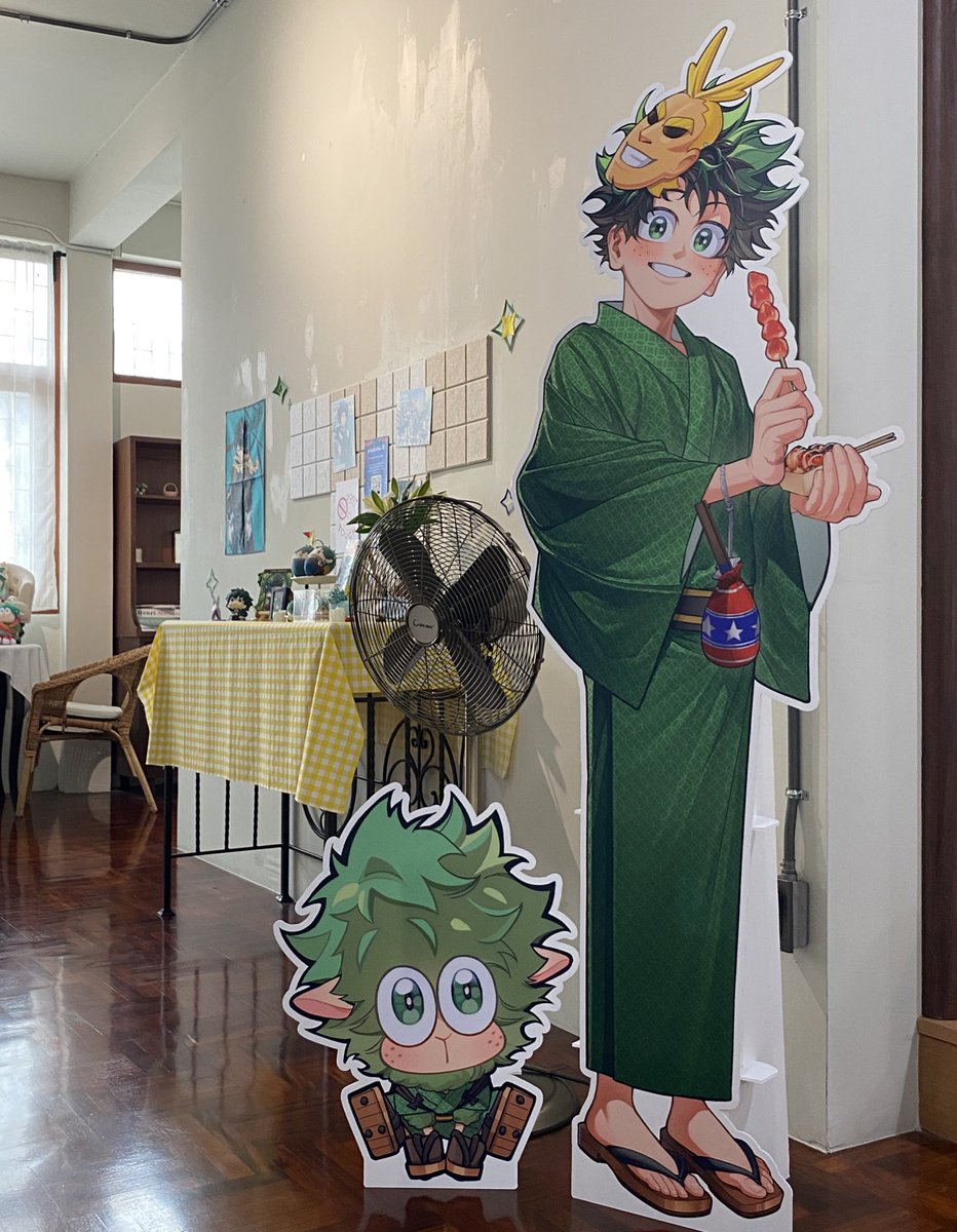 projectdekuth's tweet photo. งานเทศกาลจะเริ่มขึ้นในวันพรุ่งนี้แล้ว มาเจอกันนะครับ! (૭ ༶•̀ ᵕ •́༶ )૭

Midoriya Izuku '𝘿𝙀𝙆𝙐' Birthday Café🥦

📍RiRi Teahouse BKK | BTS สุรศักดิ์ (@riritea_bkk)
🗓️ 13 July 2025 (10:00-16:00)

#คาเฟ่แกะเขียว 
#TheGreenSheepCafe2025 https://t.co/iiHFTMWm6d