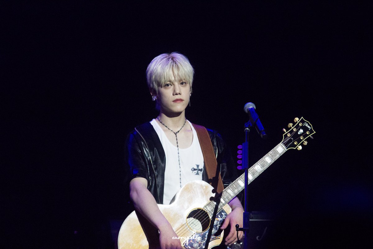 currypoker's tweet photo. 캇기타리스트 차훈 생축! 

#NFlying #엔플라잉 #차훈 #ChaHun #HappyHunDay #한여름의_로망_훈이데이
#HAPPY_HUN_DAY https://t.co/puzb4uDom6
